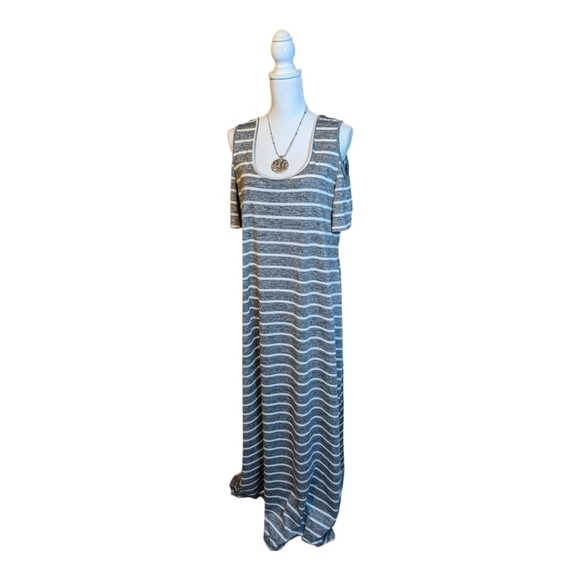 Relaxx Dresses & Skirts - Relaxx Casual Striped Stretch Maxi Dress 1XL